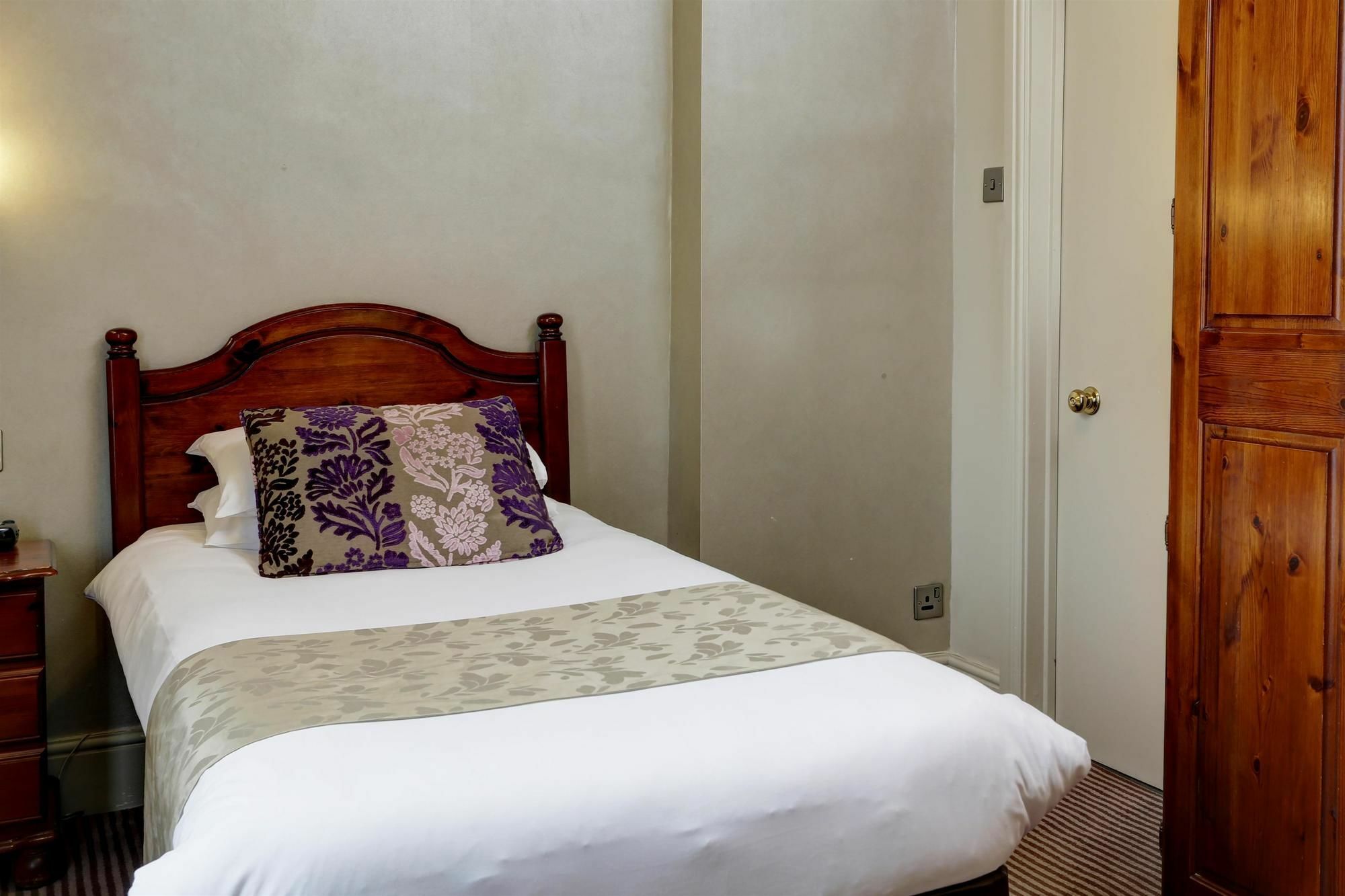 Best Western The Westley Hotel Бирмингем Экстерьер фото